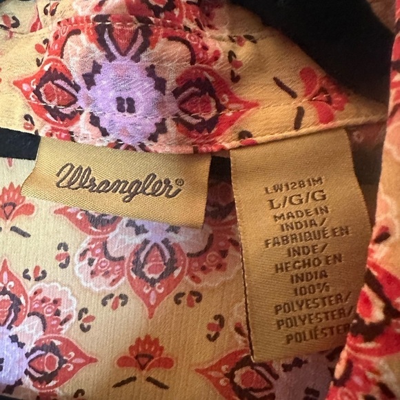 Ladies wrangler patterned blouse size large - Picture 2 of 4